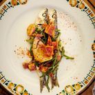 Sardines grillées, chorizo, salicorne, sauce xipister