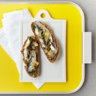 Tartines de sardines à la coriandre